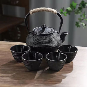 Théière en fonte antique enduite d'émail fait à la main de 1200 ml - Product Image 2