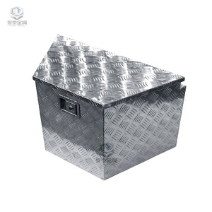 Boîte à outils en aluminium pour camionnette et pick-up - Product Image 1