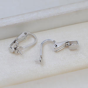 Boucles d'oreilles à clip en argent S925 pour femmes, clip d'oreille sans douleur avec un design simple et des accessoires en incrustation de perles, accessoires de mode - Product Image 3