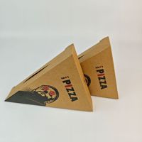 Boîte à pizza triangulaire en carton kraft avec logo personnalisé pour la livraison de tranches, résistante à la graisse, empilable, emballages en papier robustes en vrac
