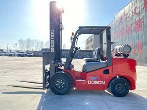 Kualitas tinggi Nissan mesin angkat garpu 3 4 5 Ton tiga tiang 6000mm tinggi angkat propana Forklift dengan kabin - Product Image 4