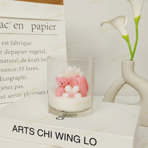 Bougie parfumée en cire de soja créative en forme d'ours petite bougie en forme d'ours cadeau de naissance bougie parfumée longue durée pour les mariages - Product Image 4