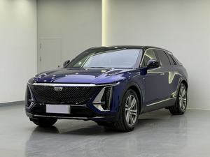 IQ Luxe : le SUV de luxe tout électrique avec Super Cruise, où la audacieuse audacité américaine classique rencontre une puissance intelligente et durable. - Product Image 2