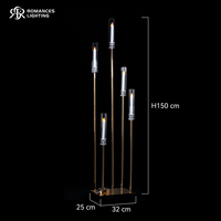 Candélabre de luxe en gros à 5 bras, centre de table doré en métal et acrylique, porte-bougie pour décoration de mariage, support de bougie LED