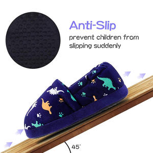 Pantoufles de maison pour garçon avec mousse à mémoire de forme confortable à enfiler avec bande élastique doux et chaud pantoufles de maison de dinosaure pour garçons - Product Image 6