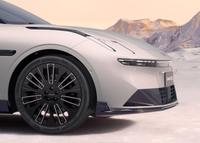 Lynk & Co 10 2026 Max H5 Berline Hybride Rechargeable AWD 5 Places Grande Famille Véhicule à Énergie Nouvelle