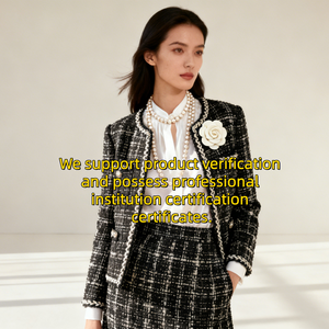 Vêtements <span class=keywords><strong>de</strong></span> luxe en gros - Emballage <span class=keywords><strong>de</strong></span> vêtements en Chine - Boîte d'emballage <span class=keywords><strong>de</strong></span> luxe pour vêtements - Product Image 5