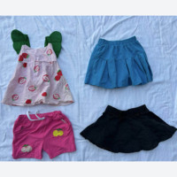 Vêtements d'Été d'Occasion pour Enfants, Styles Variés pour des Combinaisons Confortables en Excellent État