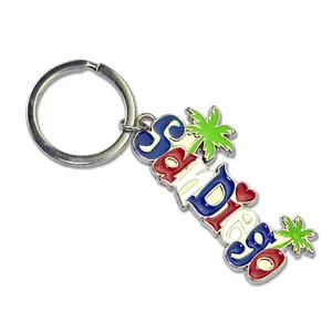 Großhandel benutzerdefinierte 2D 3D-Logo Metall-Schlüsselanhänger niedlicher Schlüsselanhänger Reize Touristen Souvenir-Schlüsselanhänger