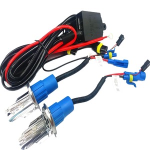 Ampoule de phare halogène Dao H4 55W 12V 6000K 30000Lm pour la mise à niveau et la rénovation des voitures et des motos - Product Image 4