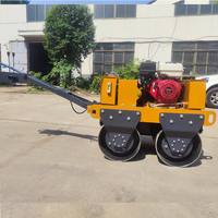 Compacteur routier vibrant à double tambour et double entraînement, autopropulsé, 540 kg