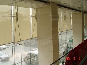 Store Enrouleur Électrique <span class=keywords><strong>SOMFY</strong></span> en Gros, Pare-Soleil Mural à Rideau Guidé par Câble pour Bâtiment Commercial - Product Image 3