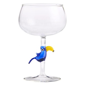 Copa de Vino Transparente 3D con Diseño de Loro Azul, Hecha a Mano y Personalizada al por Mayor, para Decoración de Bar en Casa - Product Image 1