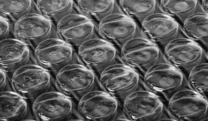 Bolsa de Envío de Alta Calidad, Impermeable, Negra, a Prueba de Golpes, con Burbujas, Autosellable, Personalizable con Logotipo - Product Image 4