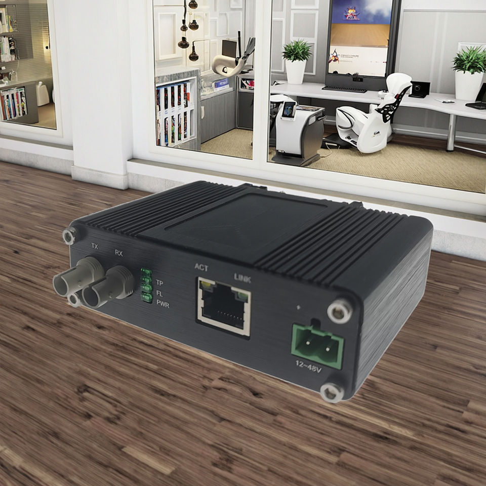 Mini Industrial 10BASE-T to 10BASE-FL Ethernet Media Converter in Stock