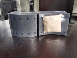 <span class=keywords><strong>MC895958</strong></span> Zapata con forro de freno delantero para camiones japoneses - Product Image 3