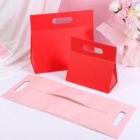 Boîte cadeau magnétique pliable avec poignée découpée, sac cadeau rigide en papier portable pour mariage, anniversaire, festival, emballage