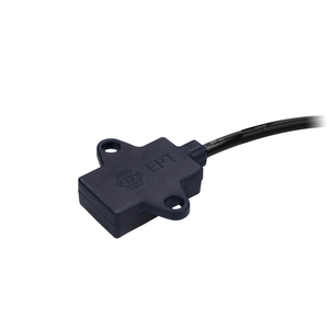 Sensor capacitivo sin contacto para nivel de líquido, detector de nivel de agua de montaje externo IP64 para dispensador de agua y equipos médicos - Product Image 1