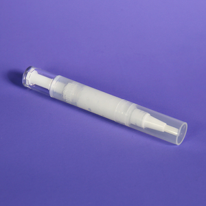 Lápiz Blanqueador Dental Profesional de 4 ml con Logotipo Personalizado, Sin Irritación, Para Usar en Cualquier Lugar, 20% PAP+ Sin Peróxido, de Plástico - Product Image 1