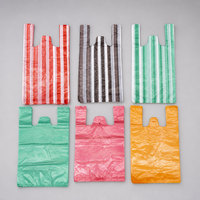 Sac d'emballage personnalisable, durable et réutilisable en PE thermoscellé pour T-shirts et courses, avec poignée gilet, impression de logo et gravure sur mesure
