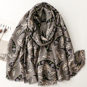 Stile retrò stile femminile <span class=keywords><strong>elegante</strong></span> con motivo floreale motivo floreale in cotone con motivo a forma di fiore sciarpe <span class=keywords><strong>nero</strong></span> Beige anacardi lamina d'oro Glitter scialli - Product Image 4