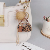 Sac de luxe créatif avec pendentif léopard, sous-vêtement personnalisé, porte-clé avec pompon en diamant (KC221C)