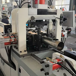 Machine <span class=keywords><strong>de</strong></span> poinçonnage <span class=keywords><strong>de</strong></span> raccords <span class=keywords><strong>en</strong></span> <span class=keywords><strong>acier</strong></span> inoxydable entièrement automatique <span class=keywords><strong>pour</strong></span> la fabrication <span class=keywords><strong>de</strong></span> tuyaux sanitaires hygiéniques - Product Image 1