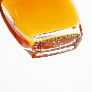 Bouteille en verre en forme de pomme en gros, 500 ml, pour liqueur, brandy, <span class=keywords><strong>XO</strong></span>, gin, <span class=keywords><strong>rhum</strong></span>, 600 ml, 620 ml, 750 ml, qualité supérieure, <span class=keywords><strong>prix</strong></span> bas - Product Image 4