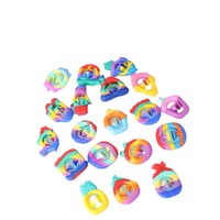 Rainbow Snapper Fidget Toy Grip Grab Squeeze Toy pour enfants et adultes Stress Anxiété Soulagement Snap