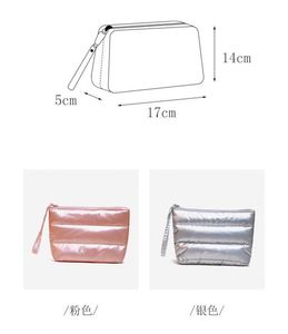 Pochette de maquillage personnalisée avec logo, en duvet de coton léger et moelleux, matelassée, pour l'hiver, pour les voyages - Product Image 2
