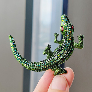 Mới hợp thời trang cá sấu lớn trâm với pha lê sang trọng cổ điển động vật trâm cài cho nam giới bạn trai Quà Tặng - Product Image 5