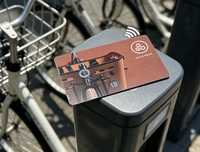 Muestra Gratuita de Tarjeta NFC de PVC Personalizada con Código QR Único para Redes Sociales