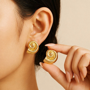 Pendientes de Acero Inoxidable con Diseño Espiral Retro Europeo y Americano, Patrón Trenzado, Joyería de Nicho - Product Image 5
