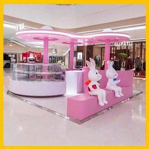 Kiosco <span class=keywords><strong>de</strong></span> Comida, Exhibidor <span class=keywords><strong>de</strong></span> Panaderí<span class=keywords><strong>a</strong></span> <span class=keywords><strong>de</strong></span> Lujo Personalizado, Iluminación LED, Diseño Ecológico con Parte Trasera <span class=keywords><strong>de</strong></span> Vidrio Resistente, Estante Cúbico Tipo Escalera - Product Image 5