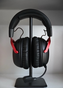 ชุดหูฟังสำหรับเล่นเกมแบบมีสาย HyperX Cloud III สำหรับพีซี/PS5/Xbox Series X | หูฟังแบบครอบหู ANC ไดรเวอร์แบบ Angled ขนาด 53 มม. ระบบเสียง DTS Spatial Audio พร้อมแผ่นรองหูฟังแบบ Memory Foam สำหรับดีเจ - Product Image 2