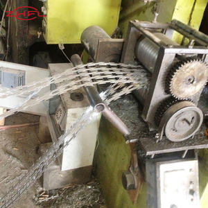 Alambre de Acero Galvanizado, Alambre de Púas en Rollo, Alambre de Púas Cruzadas y Púas de Pared, Diseño de Concertina - Product Image 1