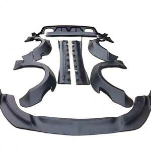 Kit de Carrocería Ancha Estilo Robot para Ford Mustang, 9 Piezas - Product Image 1