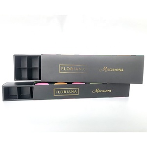 Boîte d'emballage personnalisée en carton recyclable pour macarons, chocolats et sucreries, avec logo gaufré à l'or et séparateur en papier - Product Image 5