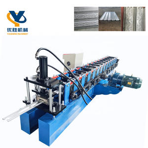 Machine compacte automatique pour la fabrication <span class=keywords><strong>de</strong></span> volets roulants en acier/aluminium – Équipement <span class=keywords><strong>de</strong></span> formage <span class=keywords><strong>de</strong></span> lames <span class=keywords><strong>de</strong></span> haute qualité à prix compétitif – Vietnam - Product Image 1