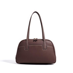 Sac fourre-tout élégant vintage en cuir grande capacité, sac à main portable et tendance pour femmes, sacs à bandoulière quotidiens pour filles - Product Image 5