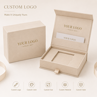 Ensemble cadeau de bijoux élégant en carton écologique avec fermeture magnétique, laminage mat, logo personnalisé et inserts, impression quadricolore