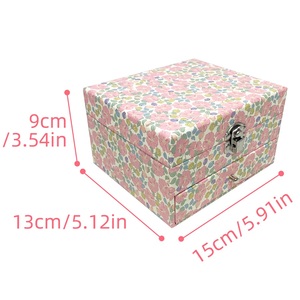 Scatola Musicale in Carta a Manovella a Tema Carosello Natalizio con Ballerina, Personalizzabile, per Gioielli, per Grossisti e Marchi di Gioielleria - Product Image 3