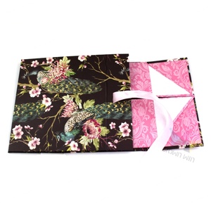 Boîte cadeau pliante en carton ondulé personnalisée Crown Win, boîte pliante magnétique en origami, boîte pliable en carton pour lunettes, boîtes en papier kraft - Product Image 4