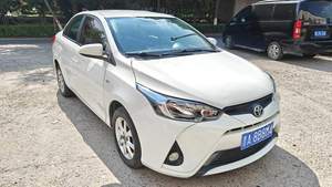 Toyota YARiS L 2017 1.5E CVT à aspiration naturelle, berline compacte d'occasion, prix abordable - Product Image 3