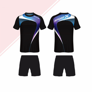 Conjuntos de Uniformes de Fútbol de Manga Corta Transpirables de Poliéster 100% con Logotipo Personalizado de Alta Calidad para Hombre y Mujer - Product Image 1