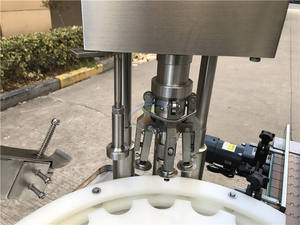 Ligne de remplissage et de bouchage automatique de petite taille pour la vodka, le whisky, l'alcool, le vin, machine de remplissage - Product Image 4