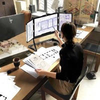 Moniteur portable triple écran 15,6 pouces 1080P IPS 300 Nits 60 Hz pour les entreprises