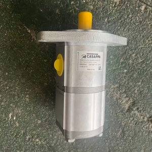 Pompe pilote Casappa pour excavatrice Hyundai 480, <span class=keywords><strong>520</strong></span>, R455-7, R505-7, 210, 31QB-30120, 31Q6-30020, 31NB-30020 - Product Image 1