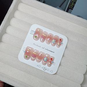 <span class=keywords><strong>Uñas</strong></span> postizas <span class=keywords><strong>de</strong></span> colores brillantes hechas a mano, estilo elegante y lindo <span class=keywords><strong>de</strong></span> celebridad <span class=keywords><strong>de</strong></span> Internet, para estudiantes, <span class=keywords><strong>uñas</strong></span> cortas blancas estilo Spice Girl. - Product Image 3