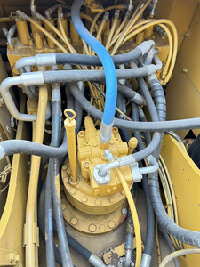 Excavatrice Caterpillar 320D2L d'occasion de 20 tonnes disponible dès maintenant – Fiabilité Caterpillar, mouvements fluides - Product Image 5